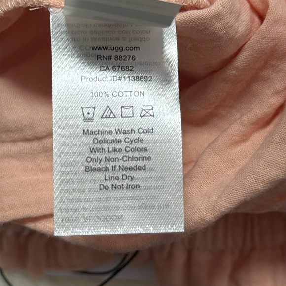 UGG Moriah Short - Picture 5 of 5